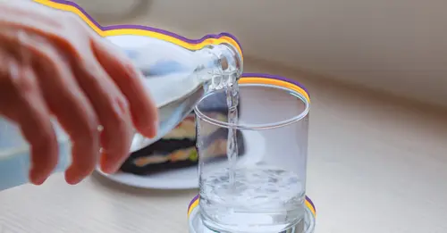 чаша вода